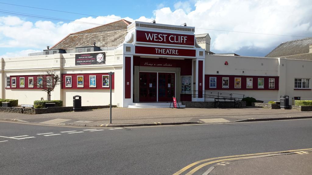 The Sandrock Clacton-on-Sea Extérieur photo