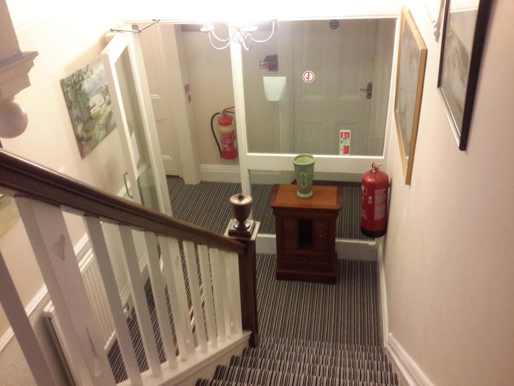 The Sandrock Clacton-on-Sea Extérieur photo