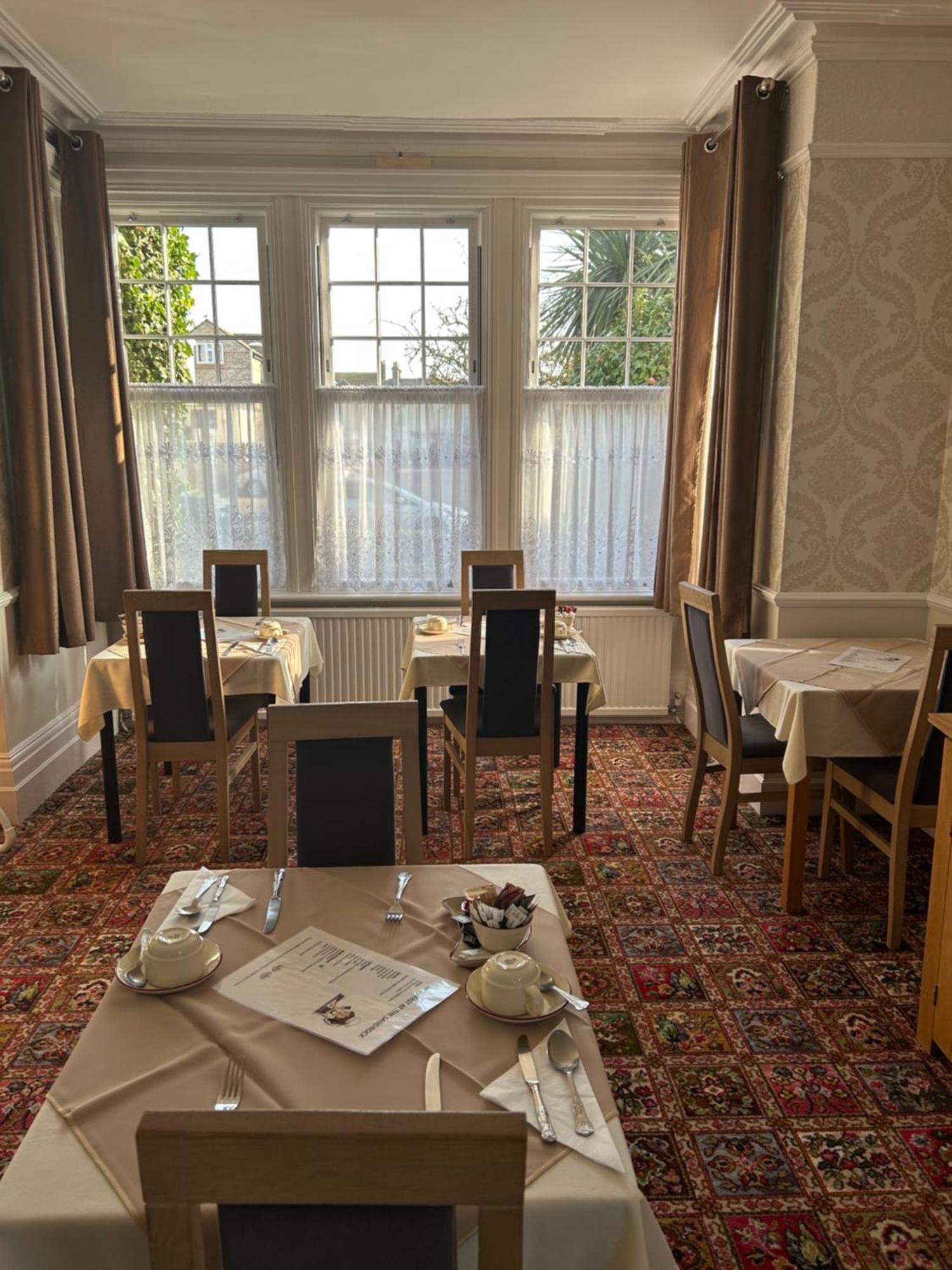 The Sandrock Clacton-on-Sea Extérieur photo
