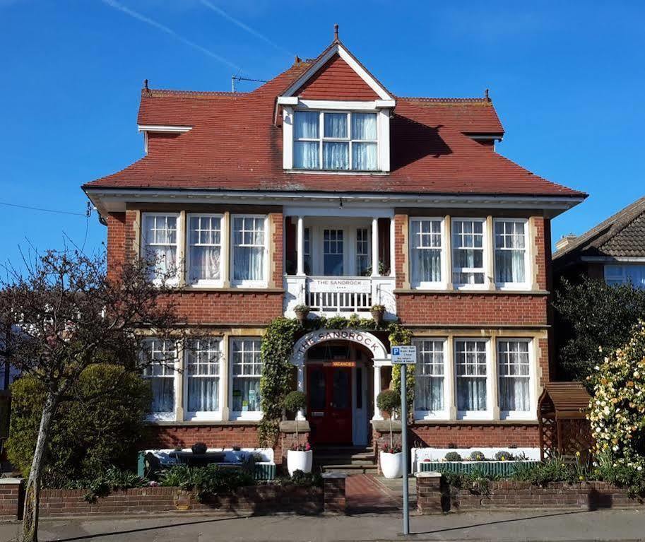 The Sandrock Clacton-on-Sea Extérieur photo